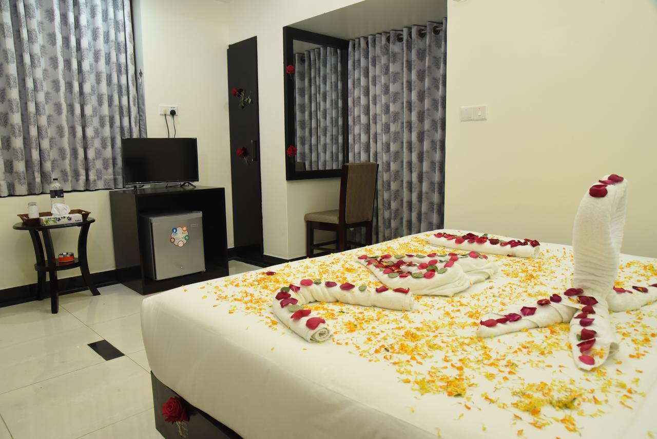 Hotel Elaf International Cox's Bazar Extérieur photo